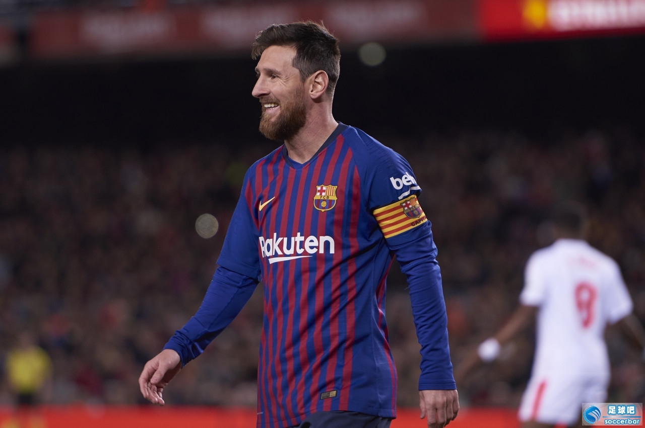 包含从费城76人篮板制胜备战国王杯到上海申花赛后外线爆发，梅西在美国队比赛中比分优势明显的词条